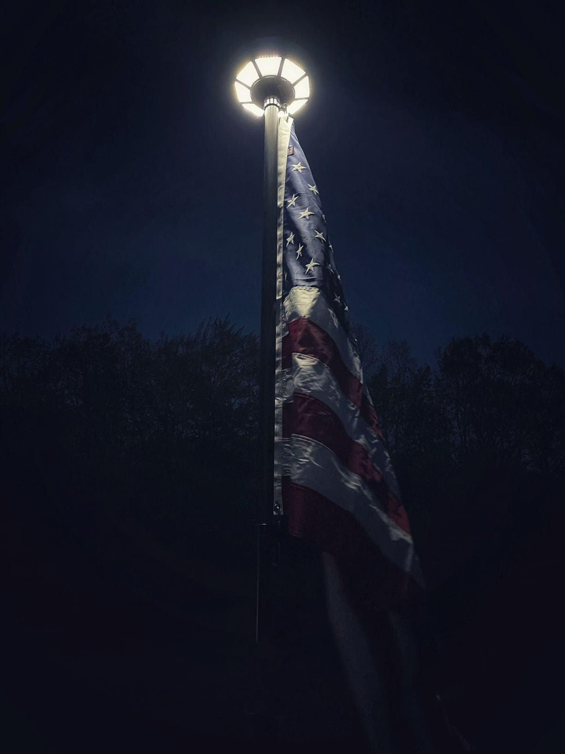 Why Choose Atlantic Flag & Pole? - Atlantic Flagpole