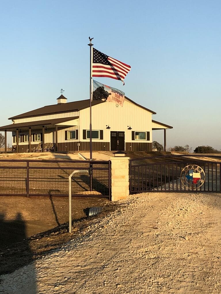 Phoenix Telescoping Flagpole 15-25ft with American Flag & Anti-Theft Lock